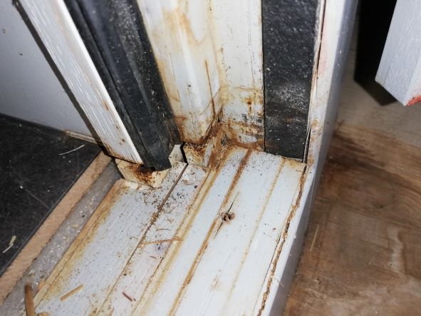 Sachverst&auml;ndiger T&uuml;ren: Schadenfall